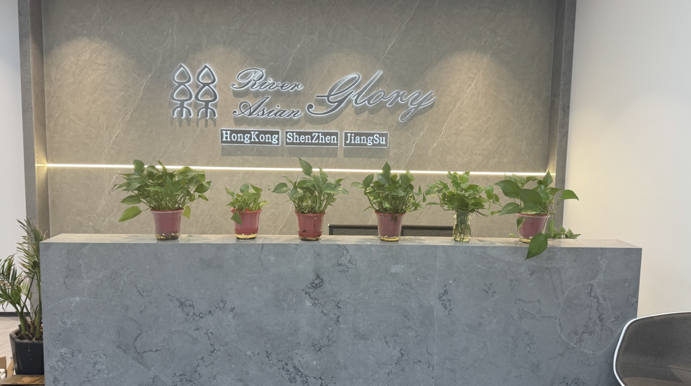 Self Photos / Files - partnership_img_1